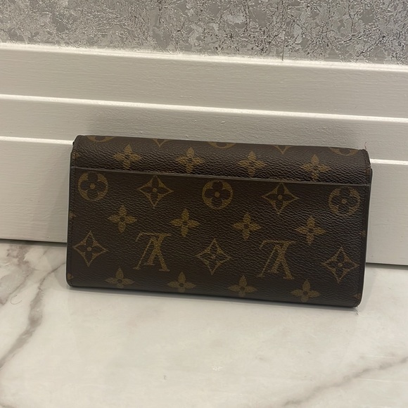 Louis Vuitton wallet - Picture 4 of 4